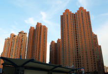 “金九”楼市回暖:百强房企9月操盘销售额破2500亿,72家业绩环比上涨-程序员中文网